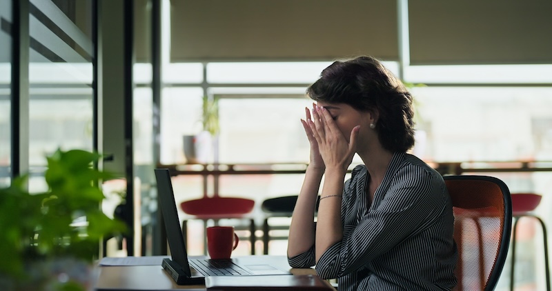 How Screen Time Affects Your Eyes (And What to Do About It)